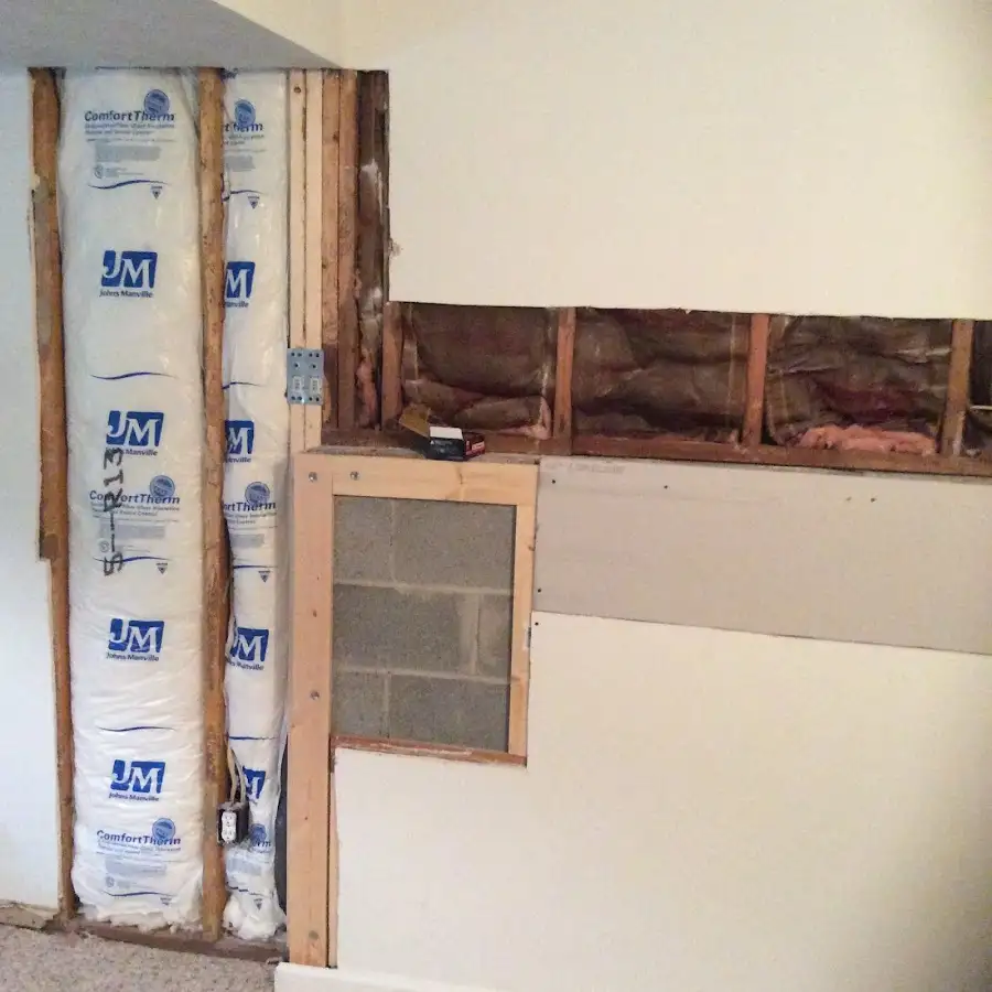 Wall insulation replacement during Structural Drying in Kirtland